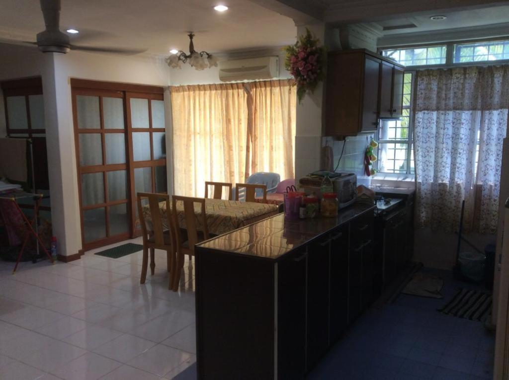 Homestay Dayani Musleem 波德申 外观 照片